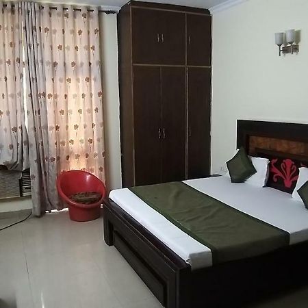 Hotel Home Stay Dwarka Delhi  Esterno foto