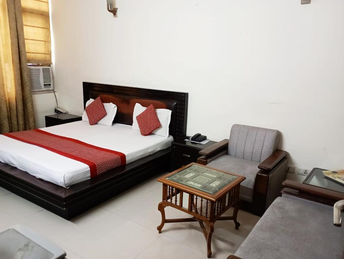 Hotel Home Stay Dwarka Delhi  Esterno foto